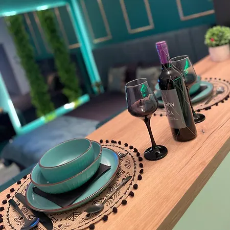 아파트 Spanish 2.